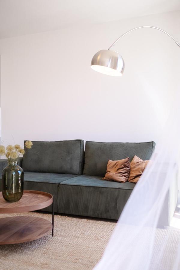 Newly Built Apartment In Vibrant Neighbourhood Прага Екстериор снимка