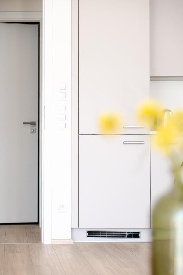 Newly Built Apartment In Vibrant Neighbourhood Прага Екстериор снимка
